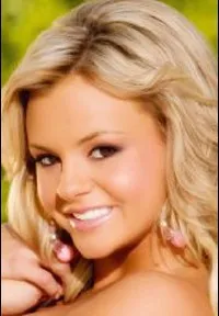 영화배우인 브리 올슨의 대표 이미지