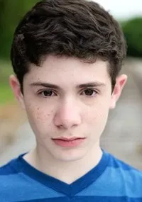 영화배우인 브레넨 블리스의 대표 이미지