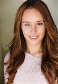 영화배우인 가브리엘라 네즈먼의 대표 이미지