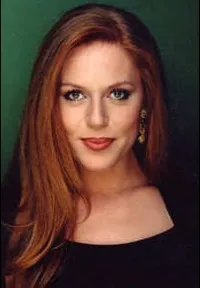 성악가인 마르티나 제라핀의 대표 이미지