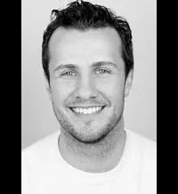 영화배우인 데이비드 래세터의 대표 이미지