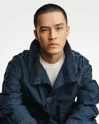 영화배우인 모르간 우이의 대표 이미지