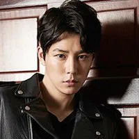 영화배우인 신지훈의 대표 이미지