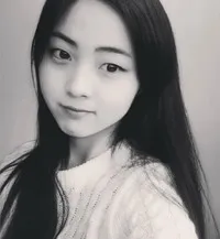 영화배우인 김두미의 대표 이미지
