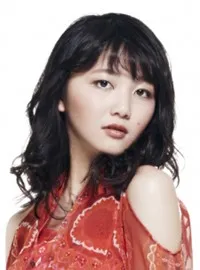 영화배우, 가수인 야마베 미유의 대표 이미지