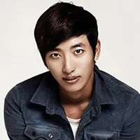 영화배우, 가수인 김동찬의 대표 이미지