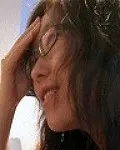 시인인 이영주의 대표 이미지