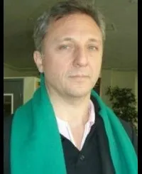 영화배우인 마시모 말루첼리의 대표 이미지