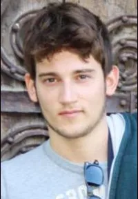 영화배우인 알베르트 카르보의 대표 이미지