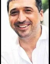 영화배우인 젬 데브란의 대표 이미지