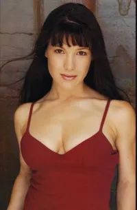 영화배우인 머시 맬릭의 대표 이미지