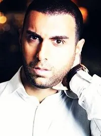 영화배우인 포울라드 키미아이의 대표 이미지