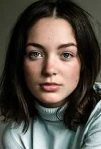 영화배우인 아말리아 홀름의 대표 이미지