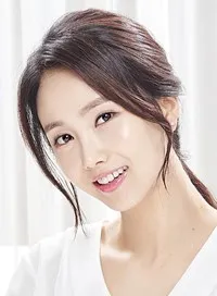 가수, 뮤지컬배우, 영화배우인 린지의 대표 이미지