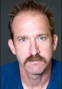 영화배우인 스콧 피트의 대표 이미지