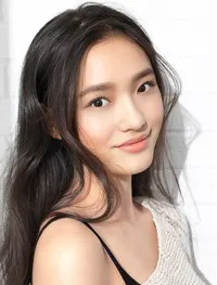 영화배우인 임윤의 대표 이미지