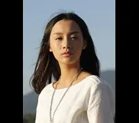 영화배우인 원백재훼의 대표 이미지