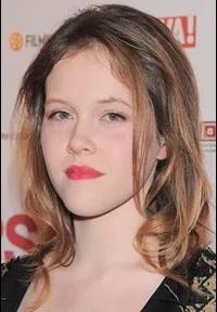 영화배우인 마르타 마주레크의 대표 이미지