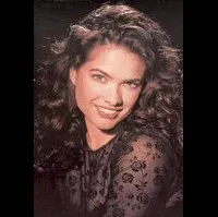 배우, 감독, 의상/분장, 음악인 헤더 랑겐캠프의 대표 이미지