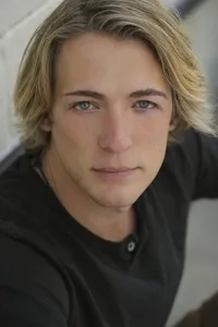 영화배우인 메이슨 D. 데이비스의 대표 이미지