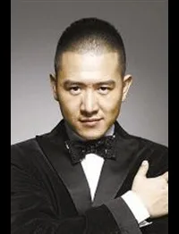 영화배우인 팽우의 대표 이미지