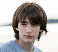 영화배우인 테오 타플리츠의 대표 이미지