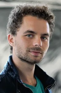 영화배우인 조프레 쿠에의 대표 이미지