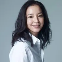 영화배우인 콘노 치하루의 대표 이미지