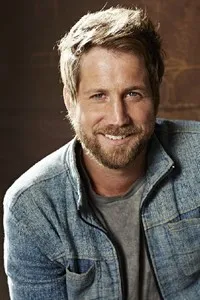 영화배우인 크리스 J. 머레이의 대표 이미지