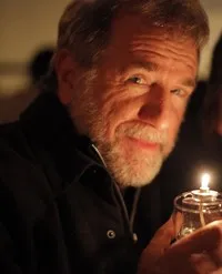 영화배우인 존 헨리 리차드슨의 대표 이미지