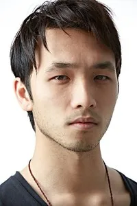 영화배우인 요손 안의 대표 이미지