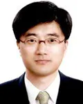 변호사, (전직)검사인 김부식의 대표 이미지