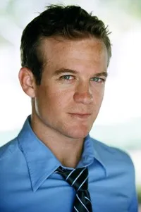 영화배우인 애런 마씨의 대표 이미지