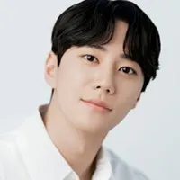 가수, 탤런트인 이준영의 대표 이미지