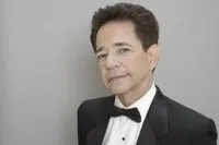 성우, 코미디언인 조이 카멘의 대표 이미지