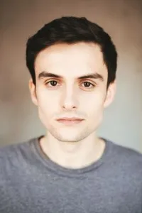 영화배우인 루치안 테오도르 루스의 대표 이미지