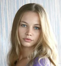 영화배우인 스베틀라나 우스티노바의 대표 이미지