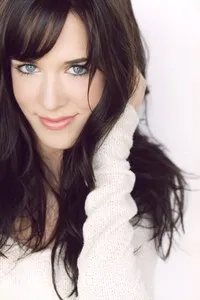 영화배우인 레이 올리비어의 대표 이미지