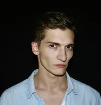 영화배우인 마트베이 리코프의 대표 이미지