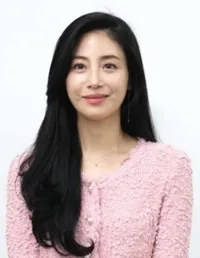 영화배우인 김빈의 대표 이미지