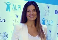 영화배우인 안드레아 프리게리오의 대표 이미지