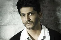 영화배우인 하리쉬바르단 카푸르의 대표 이미지