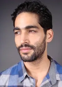 영화배우인 아누즈 차우드리의 대표 이미지