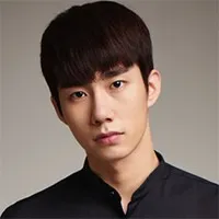 영화배우인 손우현의 대표 이미지