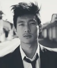 영화배우인 토퍼 박의 대표 이미지