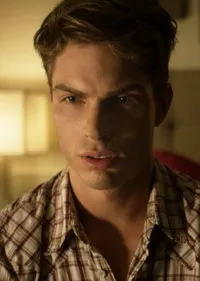 영화배우인 매튜 루드빈스키의 대표 이미지