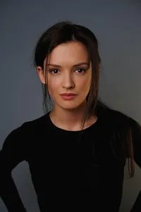 영화배우인 폴리나 안드리바의 대표 이미지