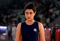 영화배우인 파티마 사나 셰이크의 대표 이미지