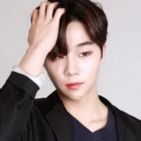 영화배우인 백범수의 대표 이미지