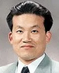 대학교수인 김동구의 대표 이미지